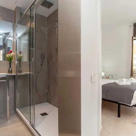 Apartment Housalia Sant Pau Views- With View On Hospital Sant Pau Barcelona