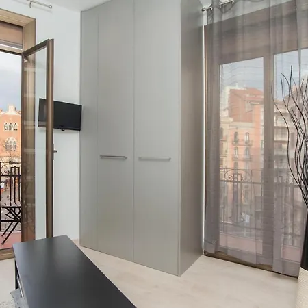Housalia Sant Pau Views- With View On Hospital Sant Pau شقة